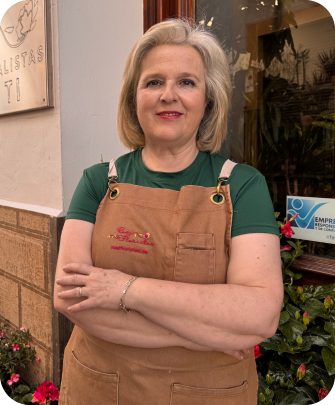 Rosi - Maestra Florista de Rosi Floristas - Floristeria en Santa Cruz de la Zarza y Corral de Almaguer